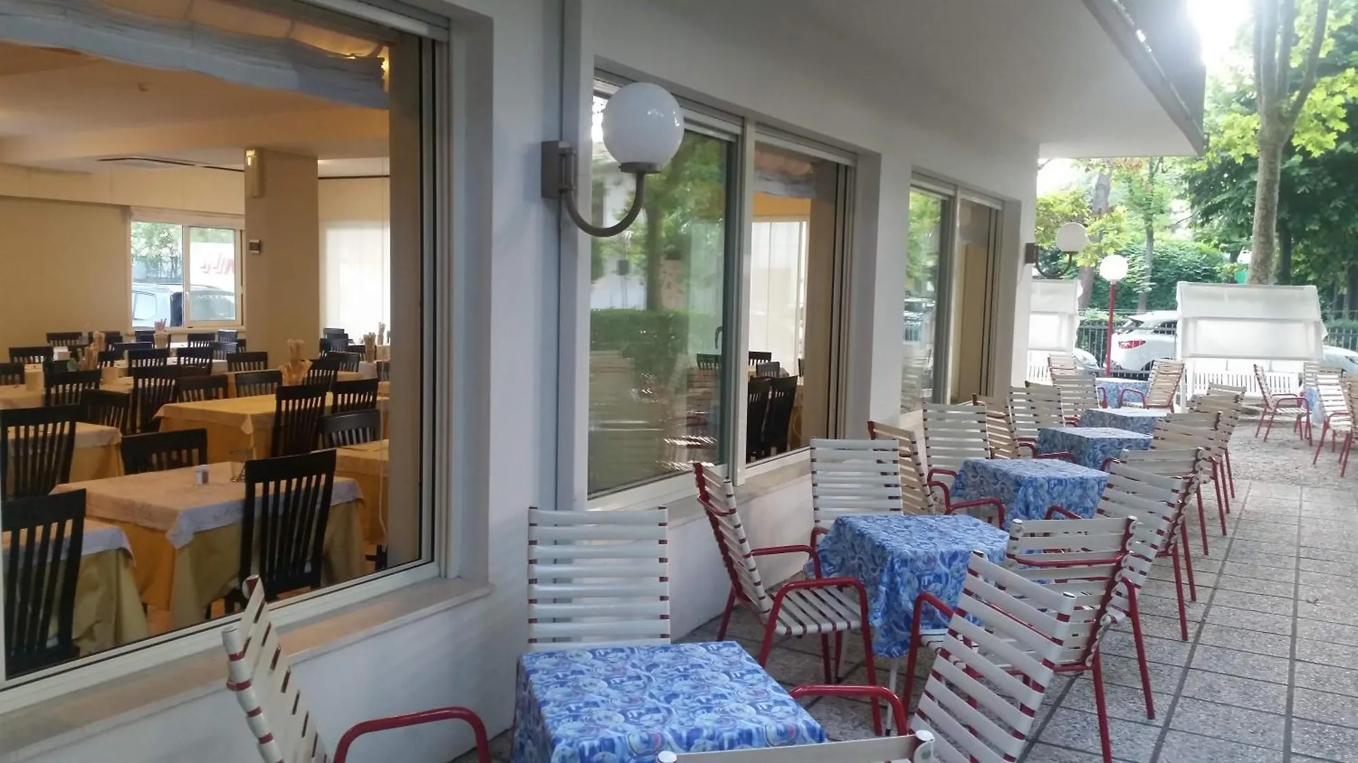 **  Hotel Irene Riccione Italia